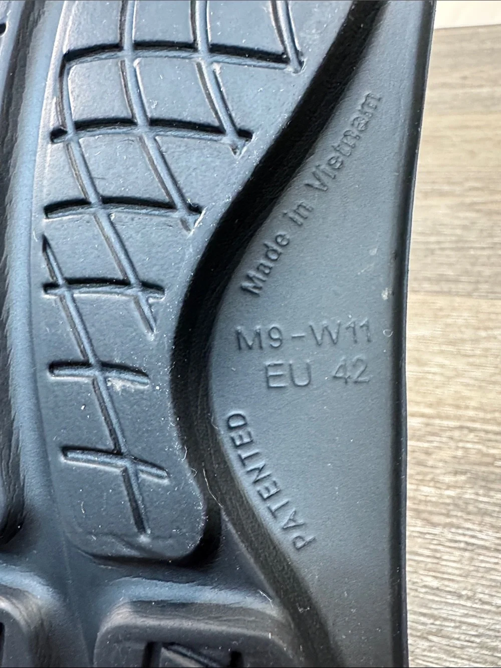 OOFOS Men's Black Slide Sandals with Cushioned Footbed Sz 9 (h79)
